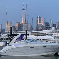 Crownline 264 CR Boat - 2021