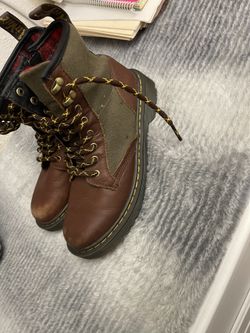Dr. Martens Size 3