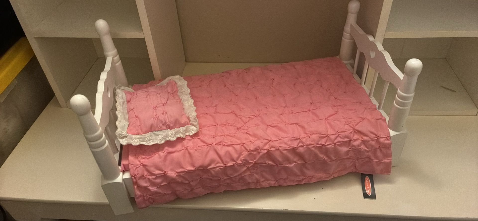 Doll Bed Melissa & Doug 20” Doll