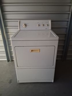Kenmore Front-Load gas Dryer White