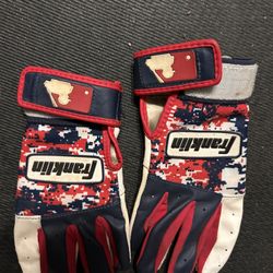 Franklin Youth Size Small Batting Gloves Like New 