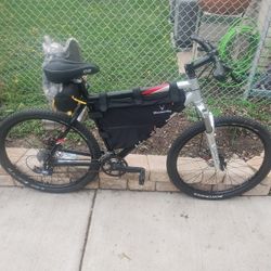 Giant  Bomber Men's Bike