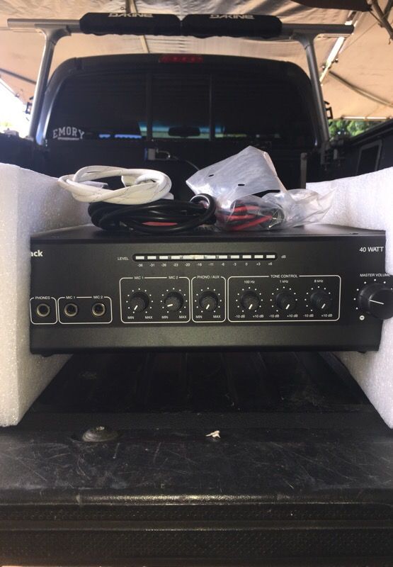 Pa Apmlifier & Optimus RS 40 8" speakers