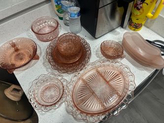 Pink vintage dish set