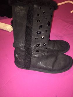 Girl boots