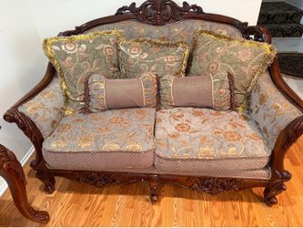 7 pieces living room