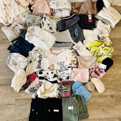 Women’s Clothing Bundle (52 Pieces) Size XS/S