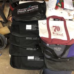 8- Tote Bags