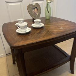 Elegant Coffee Table (solid wood)