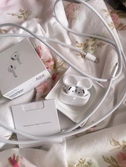 Brand New AirPods 4 ANC & USB-C cable