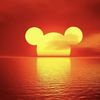 DisneyFan