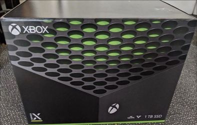 Microsoft Xbox Series X 1TB Disc Black Console Bundle W/ Controller CIB Complete.