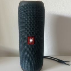 JBL Flip 5 Speaker 
