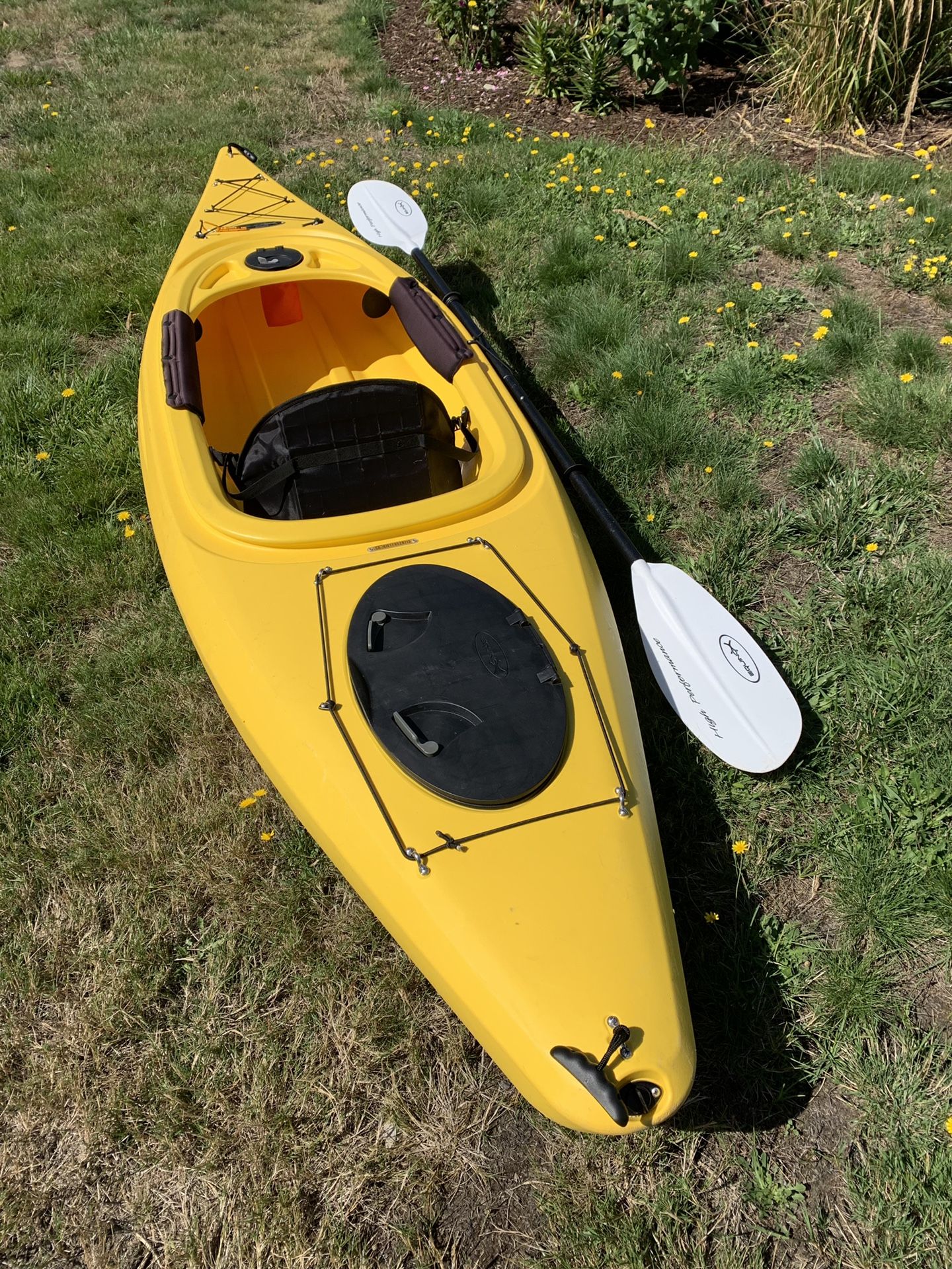 Equinox 10.4 kayak for Sale in Vancouver, WA OfferUp