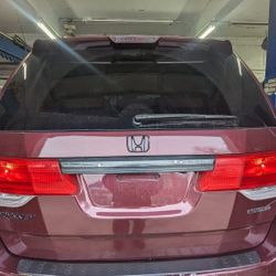 2010 Odiseey Tauring 123.356 Millas 