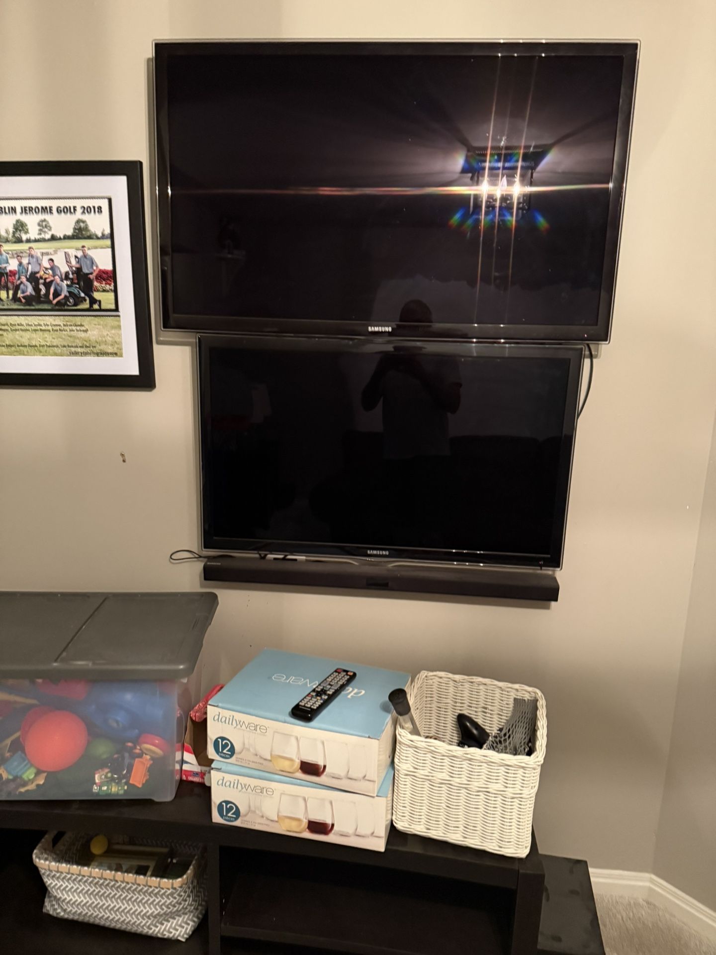 Samsung TV’s. (2)