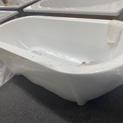 Sales On Freestanding Tub , Jacuzzi , Drop In And Soaking Tub Ask For Prices 