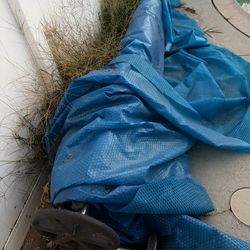 High-Quality Solar Pool Cover & 15' Rolling Reel System
