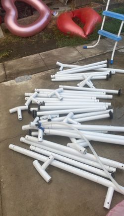 SE VENDE ALBERCA 16 X 16 ‘ YA ESTÁ LIMPIA LISTA PARA QUE VENGAN POR ELLA INCLUYE 2 FILTROS Y LA BOMBA