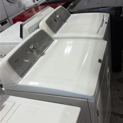 Maytag Washer And Dryer Set 