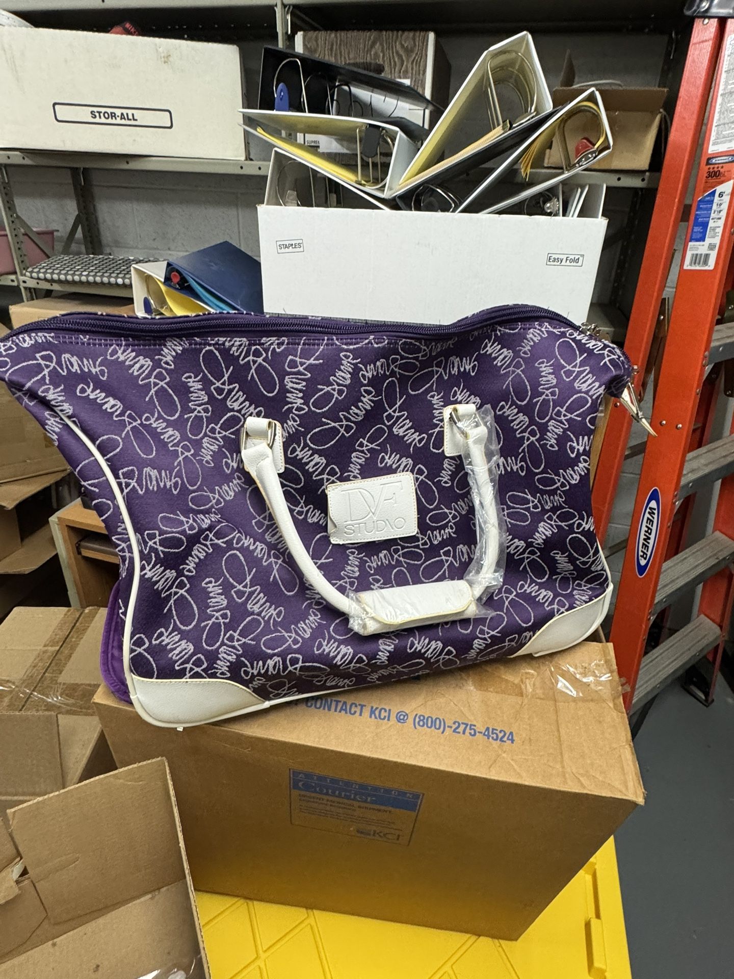 Diane Von Furstenberg Purple/White Travel Bag, Pull Out Handle, Wheels, DVF Luggage