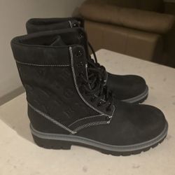 Louis Vuitton LV Ranger Boots SZ 10
