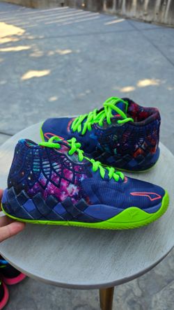 Lamelo Ball Size 4