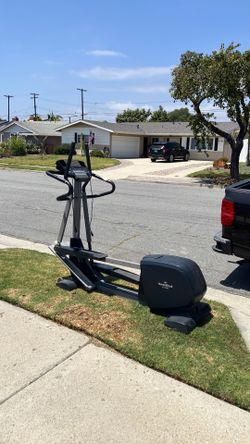 Nordic track elliptical trainer free