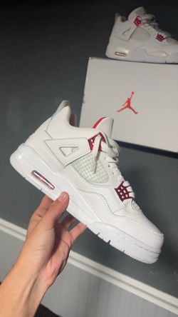 Jordan 4 Metalic Reds