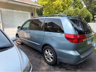 2004 Toyota Sienna