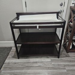 Child Craft Flat Top Changing Table