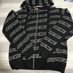 Supreme Hoodie 