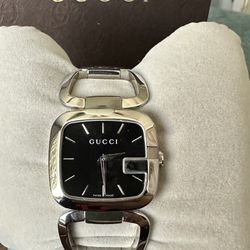 GUCCI Ladies Stainless Steel Watch YA125407