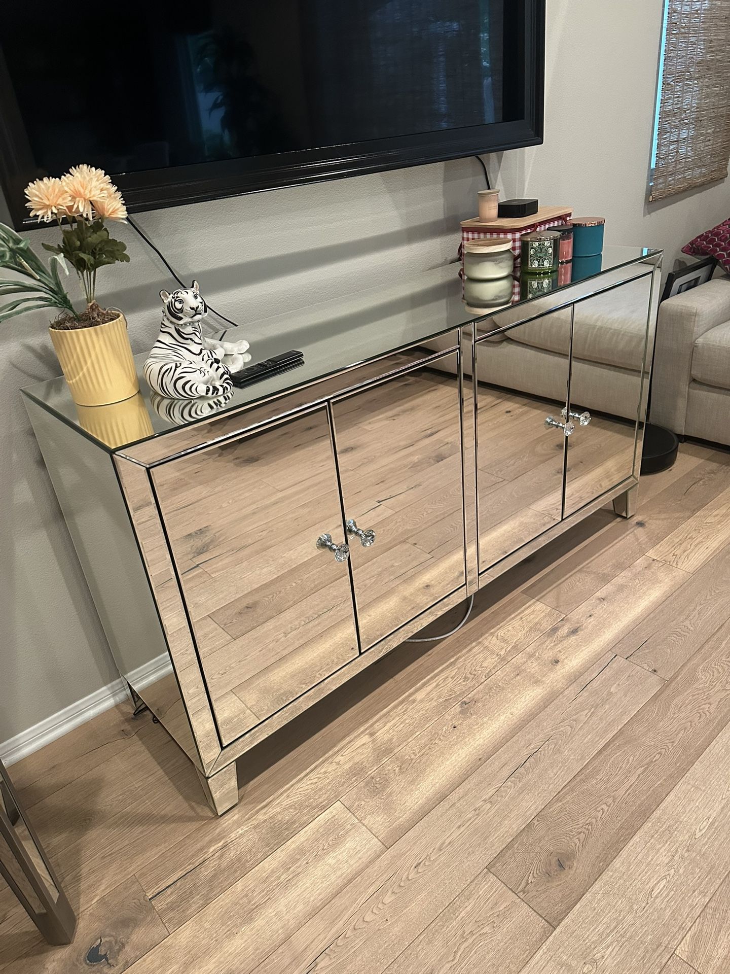 Luxury Mirrored TV stand/storage 