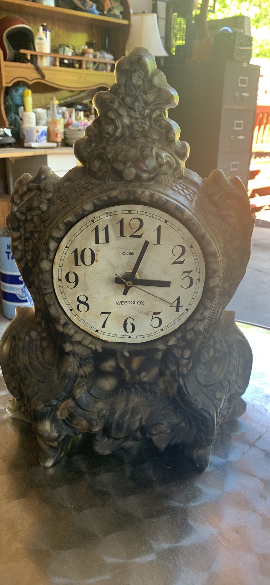 Vintage Vomit Clock 🕰️