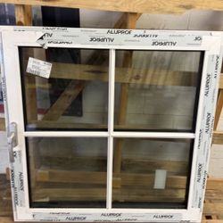 European Aluprof Window – 856×856 mm (Black Outside / White Inside)