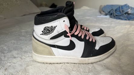 Air Jordan 1 High Top Sneakers