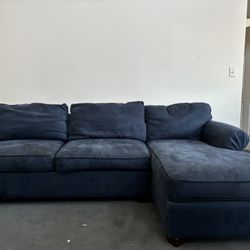 Blue Pull Out Couch