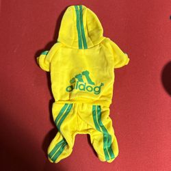 Dog Sweatshirt. Size M