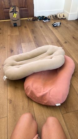 Snuggle me organic/baby sleeper/baby lounge