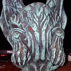 Cthulhu Bedroom Statue 