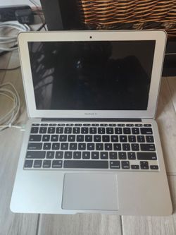 Macbook Air 11 - gloss screen