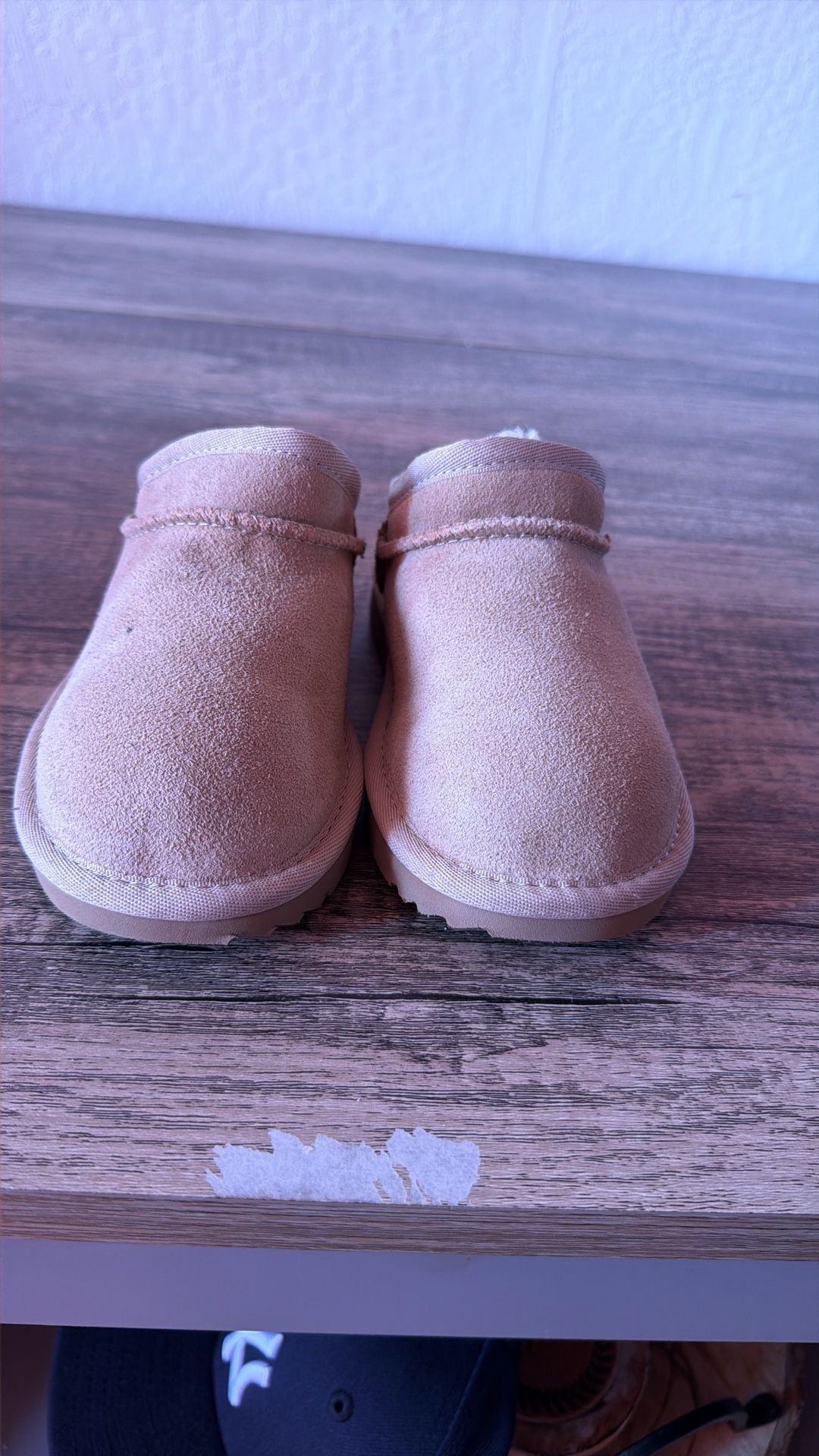 Size 10 Uggs