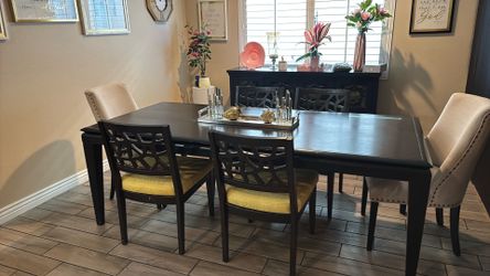 Dinning table