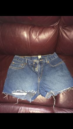 Levi’s 569 Booty Shorts