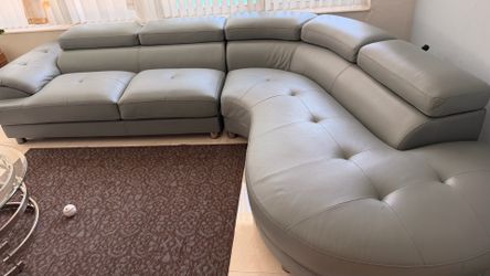 Large Gray Sectional Sofa - Good Condition