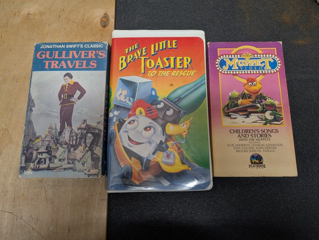 VHS Tapes Lot of 3 - Disney & more!