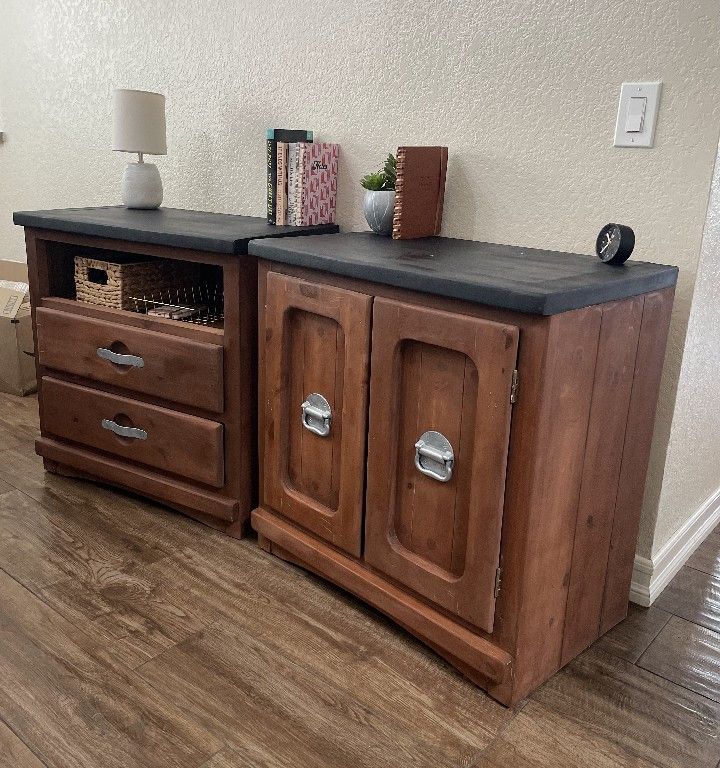 Dresser / Nightstand