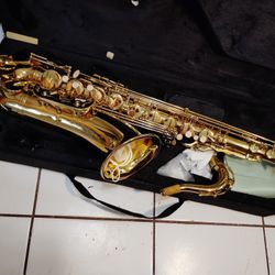 Saxofón Tenor- Saxophon