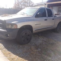 Dodge 2003 Pickup 1500 Ram